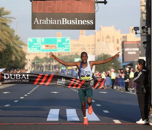 Foto offerta MARATONA DI DUBAI | 42K,10K, immagini dell'offerta MARATONA DI DUBAI | 42K,10K di Ovunque viaggi.